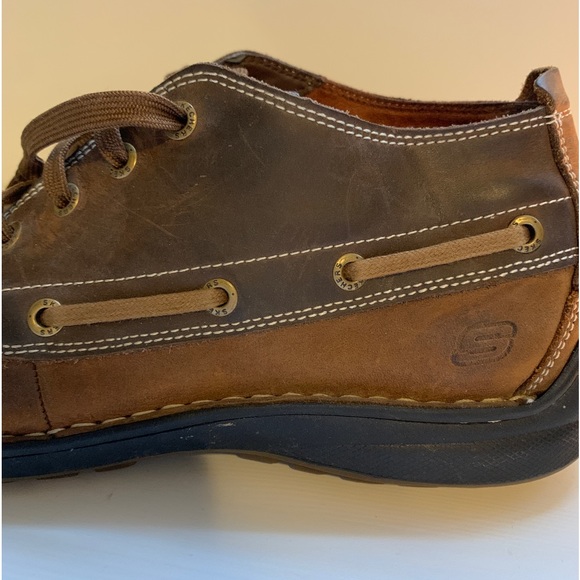 Skechers Size 10 Brown Leather Shoes - Picture 3 of 4